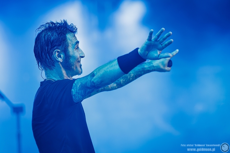 2026-07-30-32-Pol-and-Rock-Godsmack