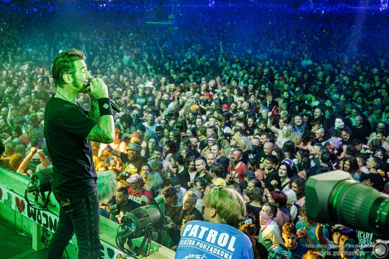 2026-07-30-32-Pol-and-Rock-Godsmack