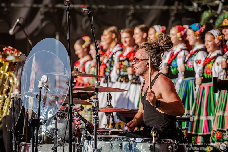 2026-07-30-32-Pol-and-Rock-LUC-&-Rebel-Babel-Orchestra