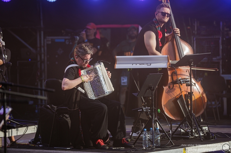 2026-07-30-32-Pol-and-Rock-LUC-&-Rebel-Babel-Orchestra