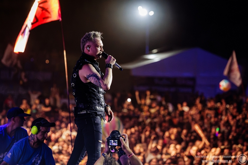 2026-07-31-32-Pol-and-Rock-Nocny-Kochanek