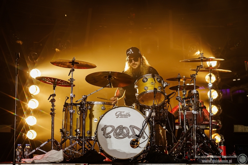 2026-07-31-32-Pol-and-Rock-P.O.D.
