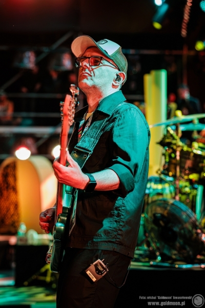 2026-08-01-32-Pol-and-Rock-Happysad
