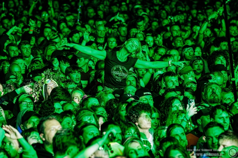 2026-08-01-32-Pol-and-Rock-Happysad