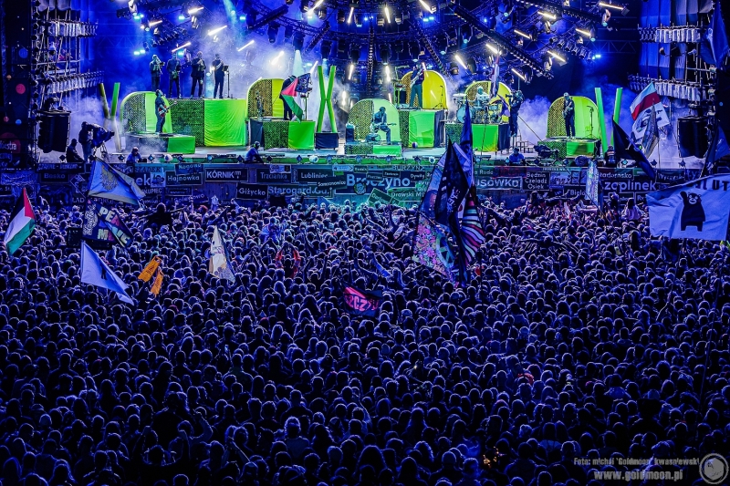 2026-08-01-32-Pol-and-Rock-Happysad