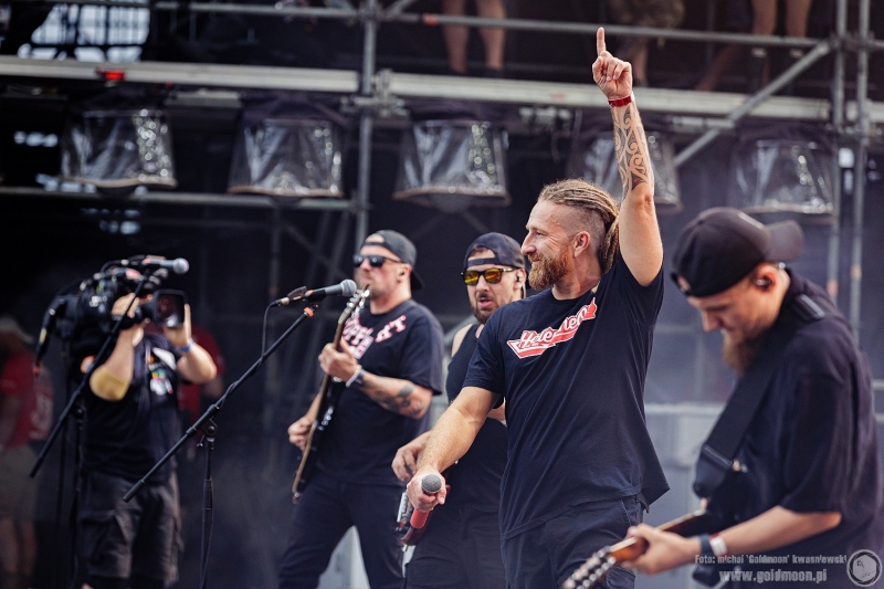 2026-08-01-32-Pol-and-Rock-Orkiestra-Heľenine-Oči