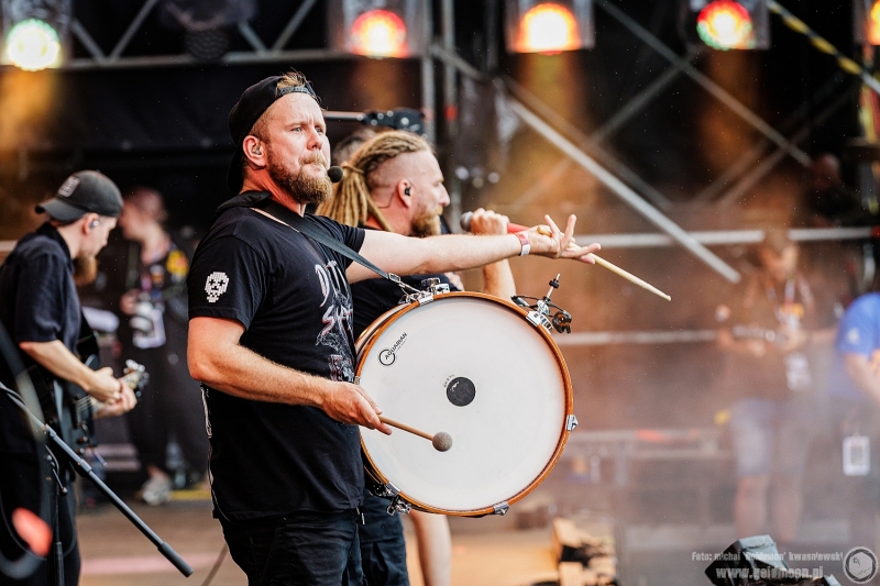 2026-08-01-32-Pol-and-Rock-Orkiestra-Heľenine-Oči