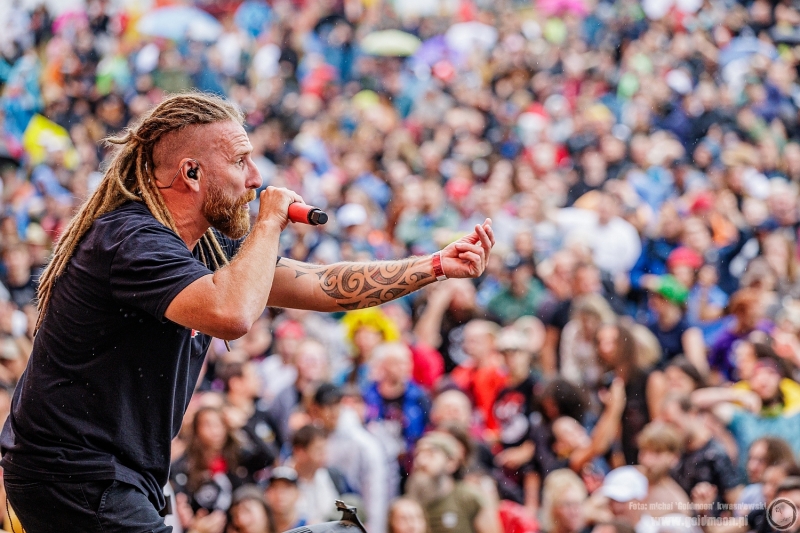2026-08-01-32-Pol-and-Rock-Orkiestra-Heľenine-Oči