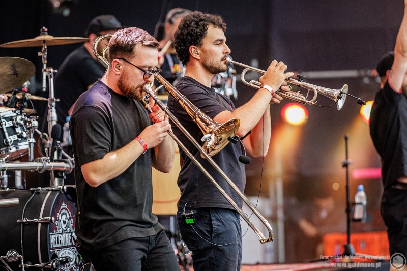 2026-08-01-32-Pol-and-Rock-Orkiestra-Heľenine-Oči