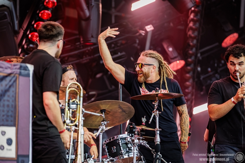 2026-08-01-32-Pol-and-Rock-Orkiestra-Heľenine-Oči