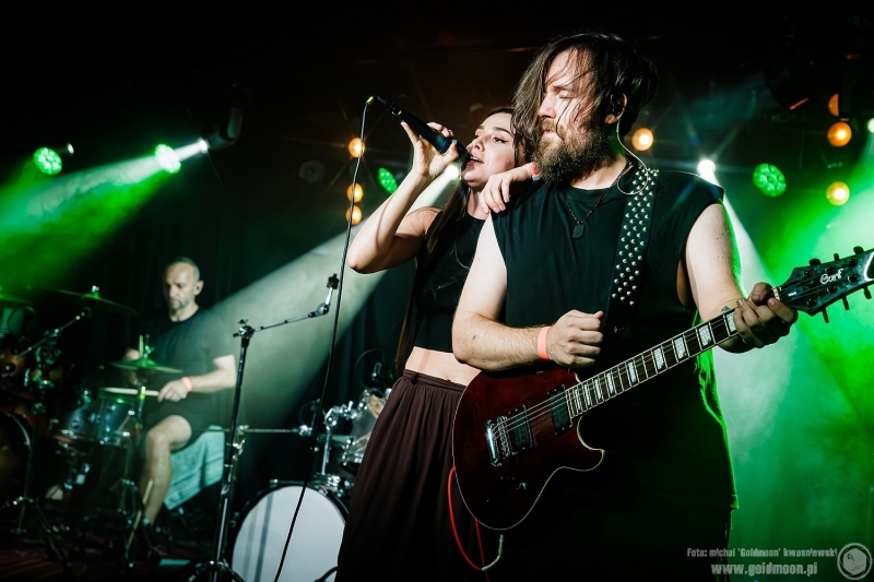 2026-08-14-Każdy-Gra-Inaczej-Koncert-charytatywny-Scarlett-Light