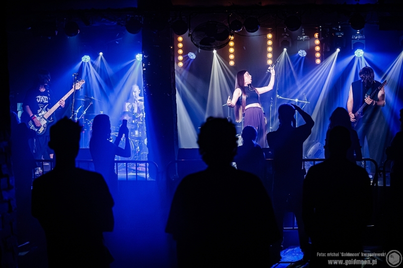 2026-08-14-Każdy-Gra-Inaczej-Koncert-charytatywny-Scarlett-Light