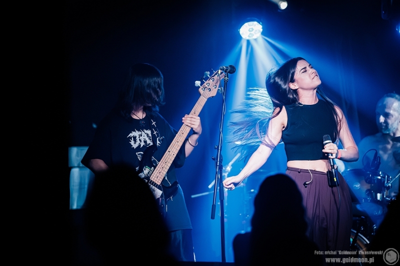 2026-08-14-Każdy-Gra-Inaczej-Koncert-charytatywny-Scarlett-Light