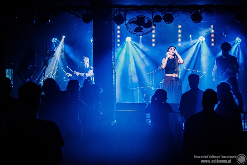 2026-08-14-Każdy-Gra-Inaczej-Koncert-charytatywny-Scarlett-Light
