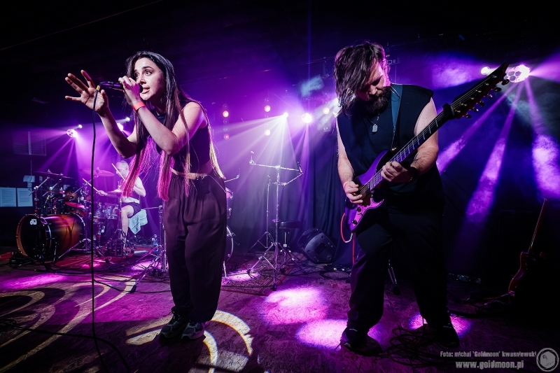 2026-08-14-Każdy-Gra-Inaczej-Koncert-charytatywny-Scarlett-Light