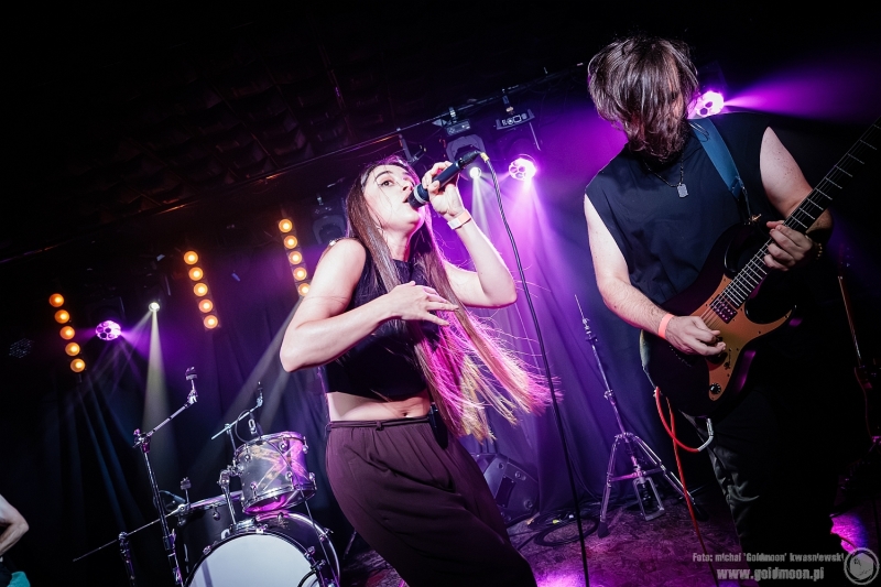 2026-08-14-Każdy-Gra-Inaczej-Koncert-charytatywny-Scarlett-Light