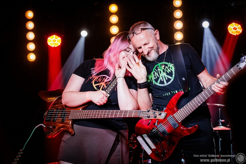 2026-08-14-Każdy-Gra-Inaczej-Koncert-charytatywny-Kamień-do-ogórków