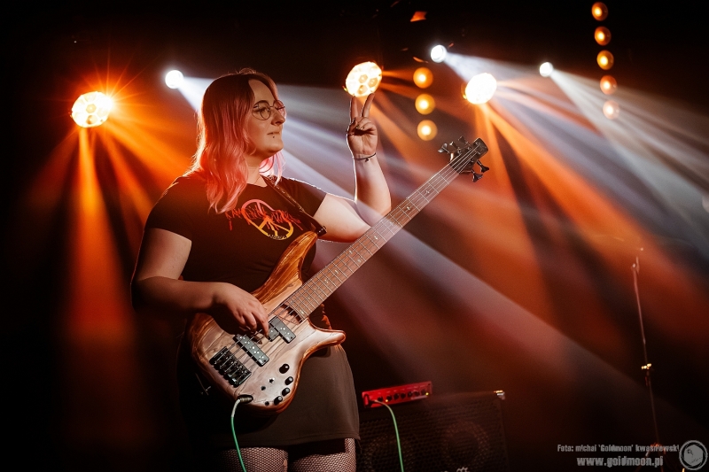 2026-08-14-Każdy-Gra-Inaczej-Koncert-charytatywny-Kamień-do-ogórków